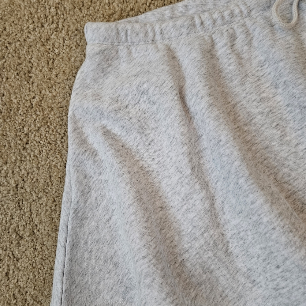 Skim's Gray Women's Size 2x Mini Skirt - Picture 2 of 10